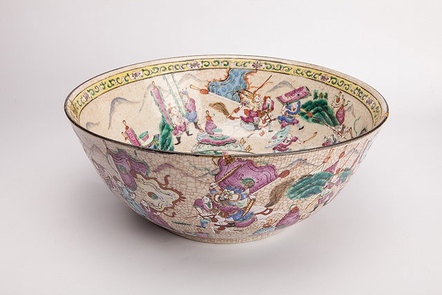 Appraisal: A CHINESE LARGE PORCELAIN CIRCULAR BOWL with polychrome enamel figure