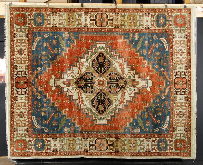 Appraisal: - Oriental Agra Serapi Carpet Oriental Agra Serapi oriental carpet