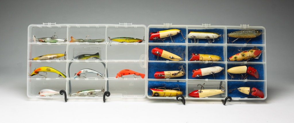 Appraisal: TWENTY-TWO HEDDON FISHING LURES INCLUDING WOOD American second half- th