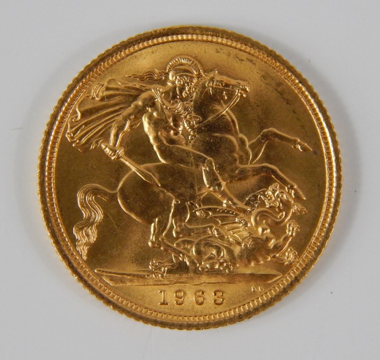 Appraisal: An Elizabeth II gold sovereign