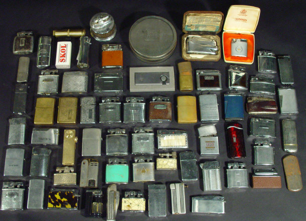 Appraisal: Extensive collection of petrol and gas lighters some in original