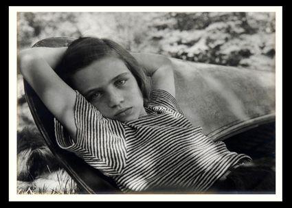 Appraisal: EDWARD STEICHEN - PENSIVE GIRL Photograph x in