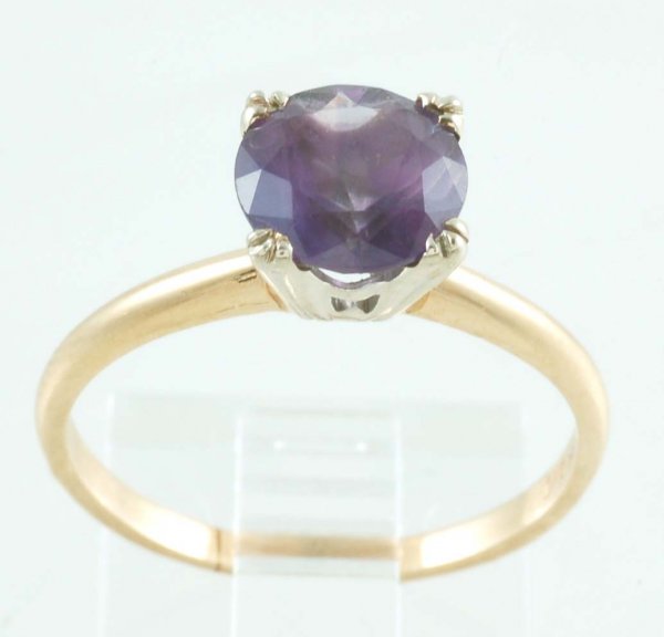 Appraisal: Ladies amethyst ring in marked K yellow and yellow gold