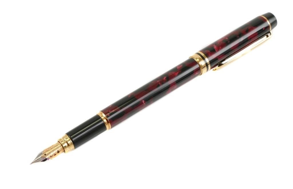 Appraisal: Waterman Le Man Rhapsody red k gold nib fountain pen