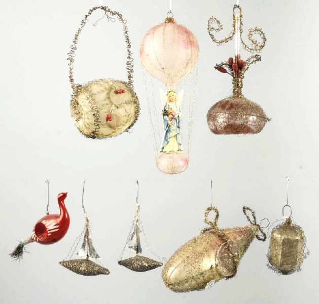 Appraisal: Lot of Wire Wrapped Ornaments Description Assorted shapes including one