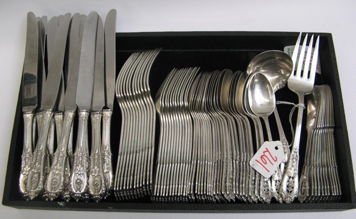 Appraisal: WALLACE ROSEPOINT STERLING SILVER FLATWARE SET pieces service for in