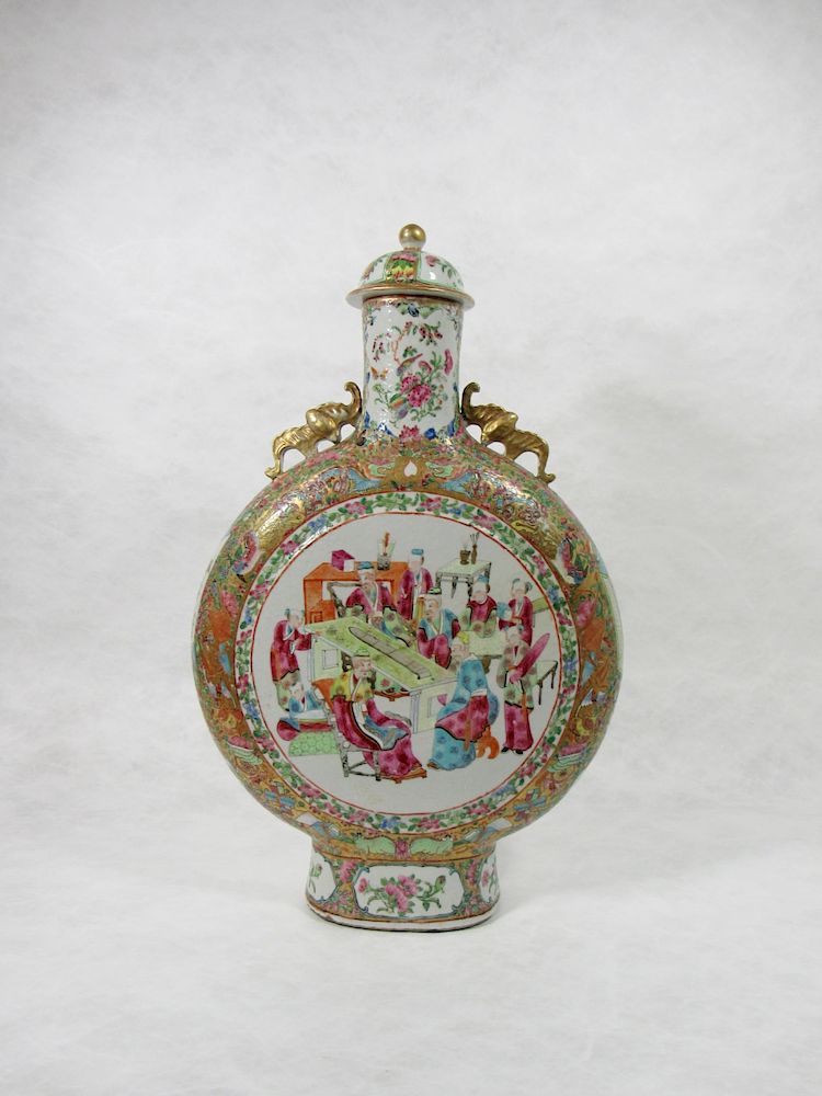 Appraisal: A Large Rose Medallion Moon Flask Bianhu One side painted