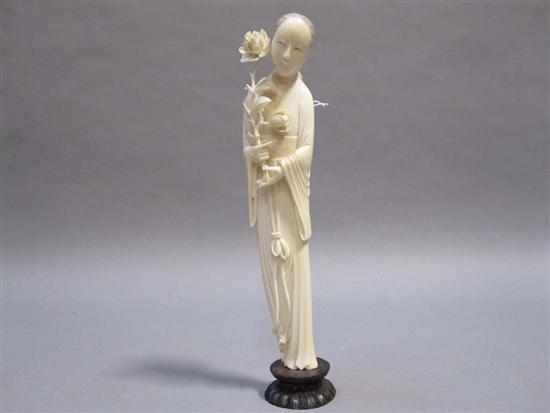 Appraisal: CHINESE CARVED IVORY FIGURE OF A ROBED MAN th C