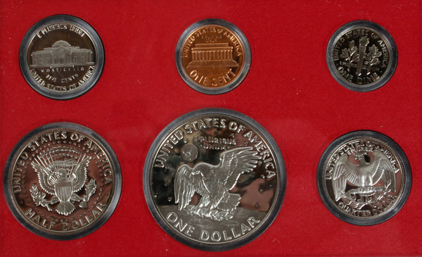 Appraisal: Three U S Mint Proof Sets w Boxes