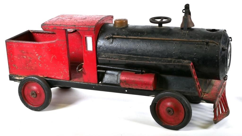 Appraisal: ANTIQUE PRESSED STEEL KEYSTONE TOY TRAINToy train pressed steel length