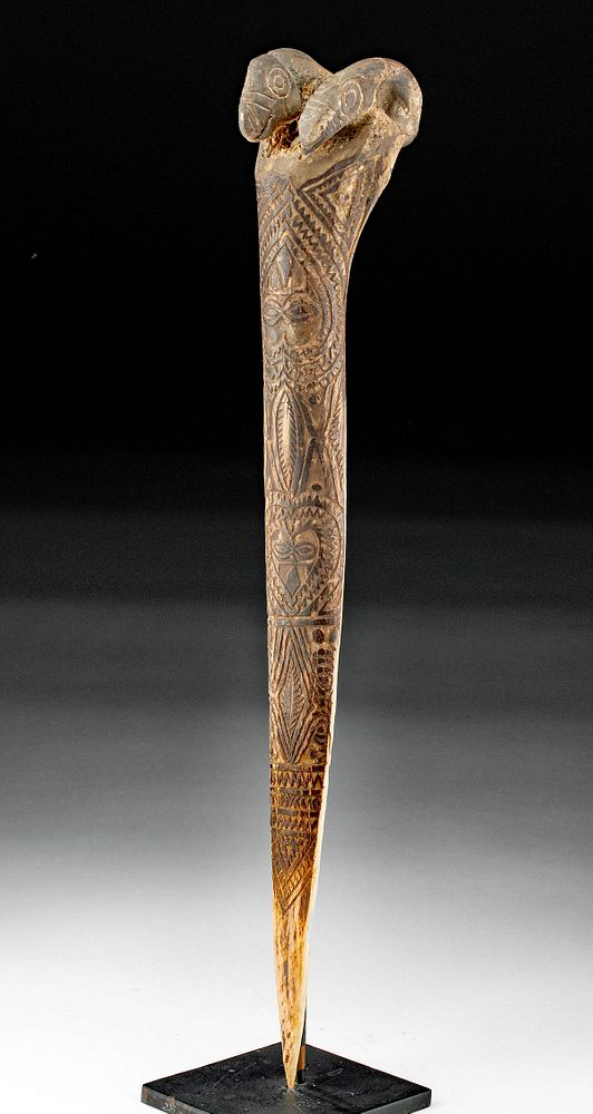 Appraisal: th C Papua New Guinea Carved Cassowary Bone Dagger Oceania