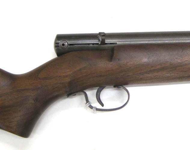 Appraisal: WINCHESTER MODEL SEMI AUTOMATIC RIFLE lr caliber barrel blued finish