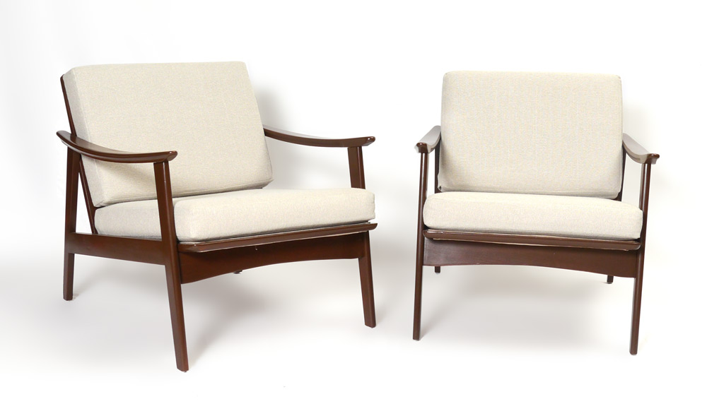 Appraisal: PAIR DANISH MODERN LOUNGE CHAIRS Open arm chairs in restored