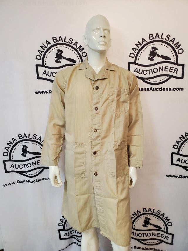 Appraisal: Vintage Worklon Work Coat in a khaki or beige color