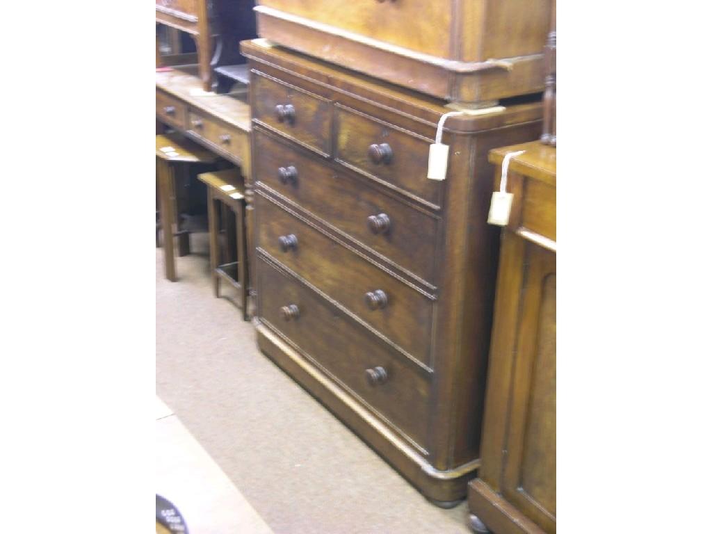 Appraisal: A Victorian mahogany bedroom chest two short and three long