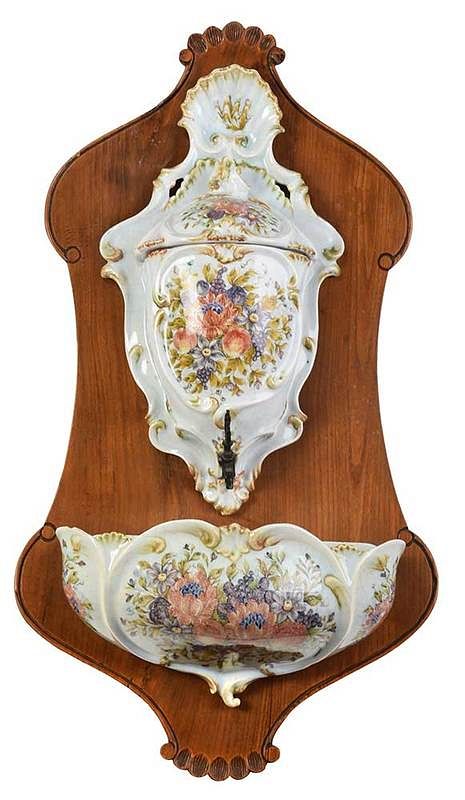 Appraisal: Continental Floral Decorated Lavabo th th century basin and covered