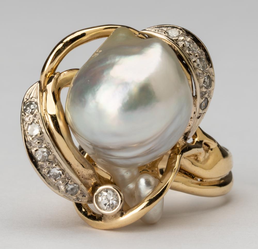 Appraisal: YELLOW GOLD DIAMOND PEARL RINGThe karat yellow and white gold