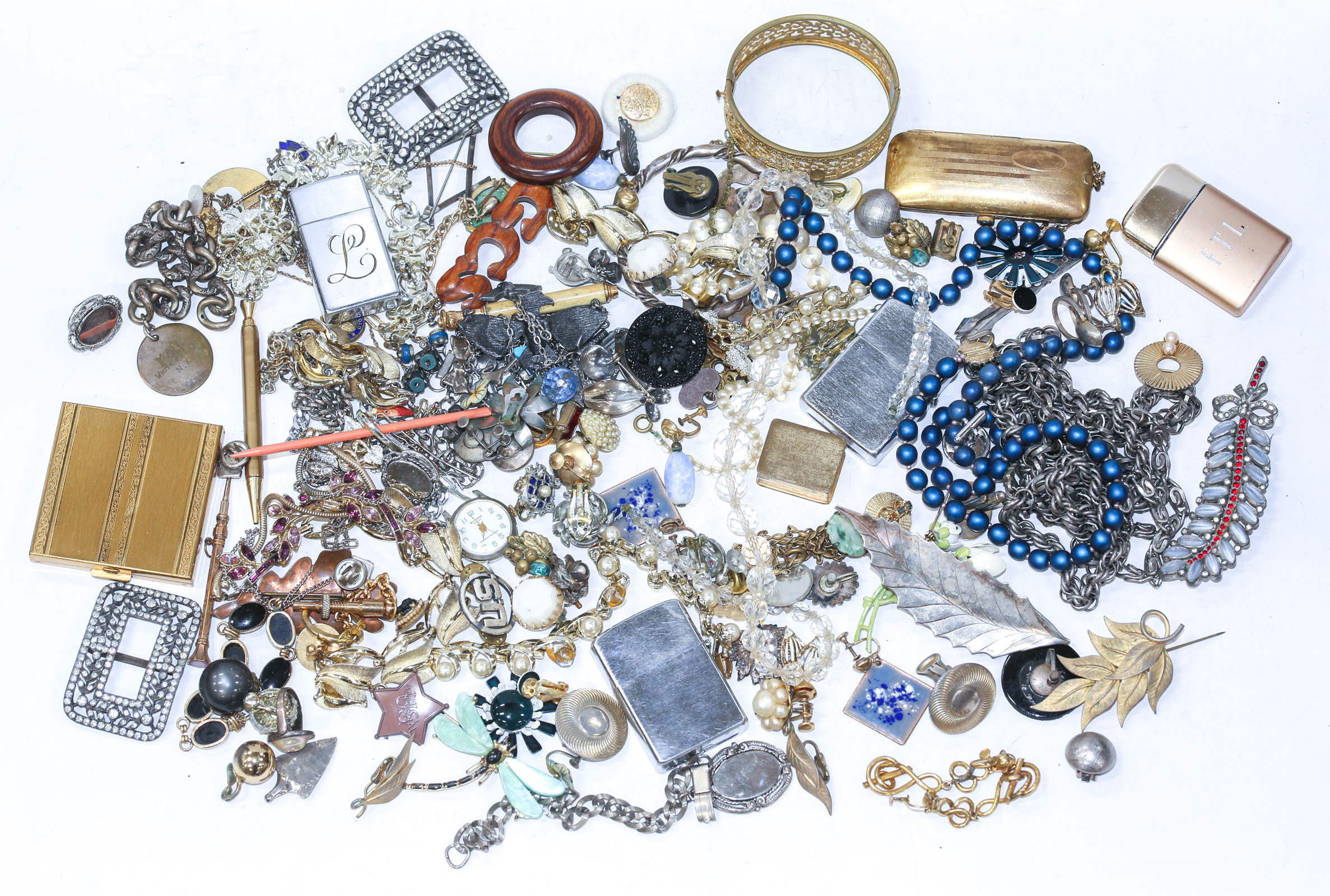 Appraisal: A BAG OF FASHION COSTUME JEWELRY Including silver and gold