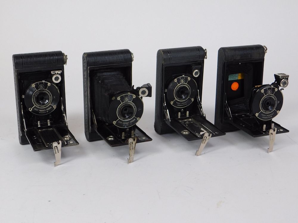 Appraisal: Lot of Kodak Vest Pocket Cameras Lot of Kodak Vest