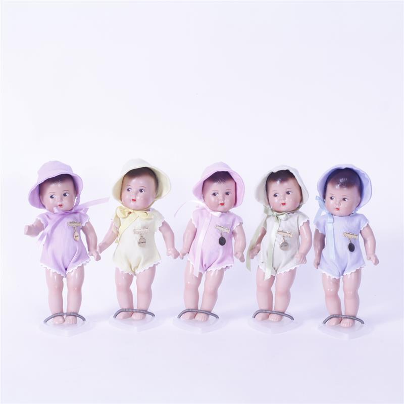 Appraisal: Madame Alexander set of dolls Dionne Quints Quintuplets Includes pinned