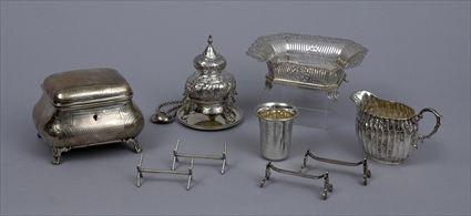 Appraisal: GROUP OF OF SIX CONTINENTAL SILVER ARTICLES AND TWO PAIRS