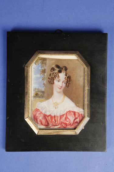 Appraisal: ENGLISH SCHOOL early th century A portrait miniature of a