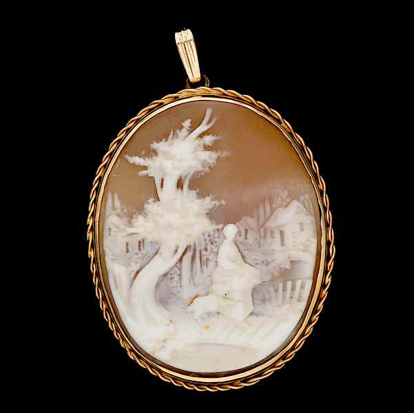 Appraisal: Carved Cameo of Scene A carved Cameo depicting a scene