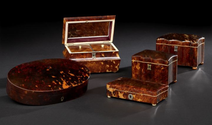 Appraisal: English Tortoiseshell Two-Compartment Tea Caddy of small size the coffer-shaped