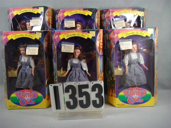 Appraisal: Lot of Wizard of Oz Dorothy and Toto dolls all