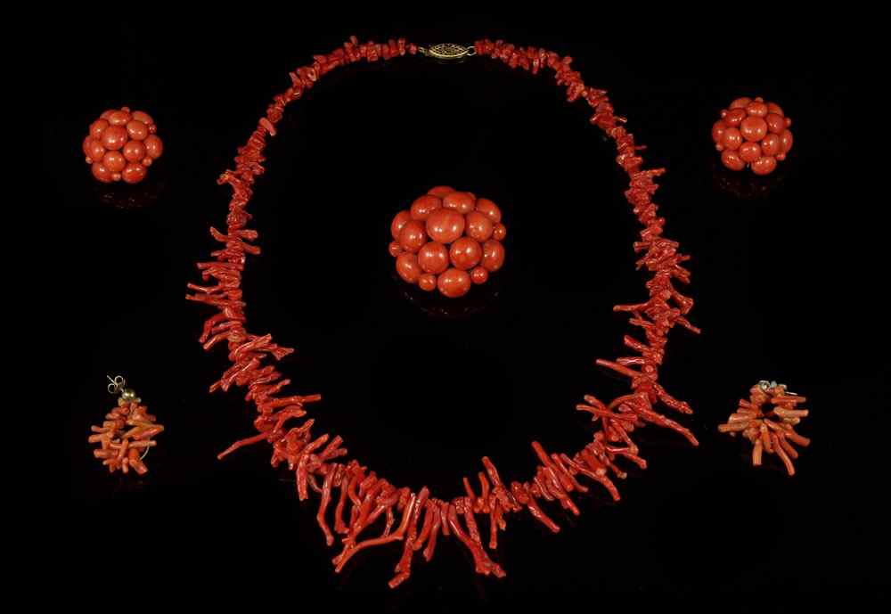 Appraisal: ESTATE LOT OF CORAL JEWELRY Red branch coral necklace approx