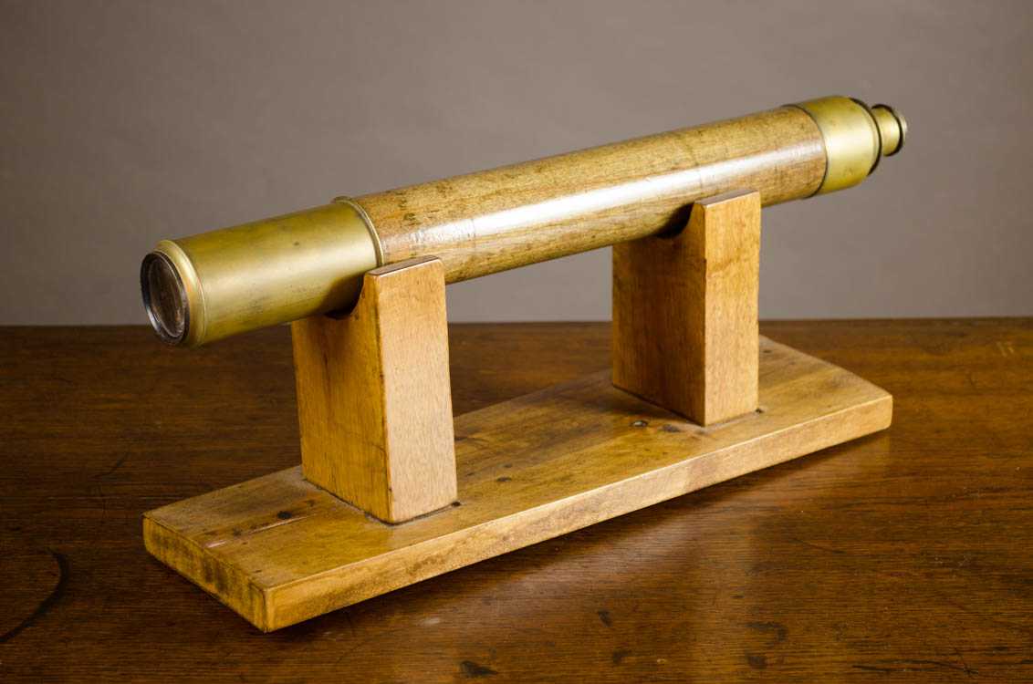 Appraisal: ENGLISH ANTIQUE SHIPS SPYGLASS TELESCOPE two draw scope with wood