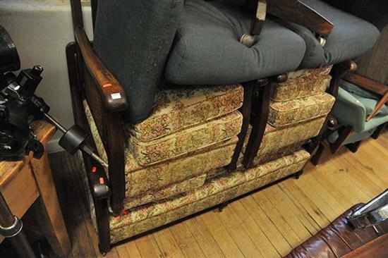 Appraisal: AN EARLY TH CENTURY LOUNGE SUITE OF TWO SEATER SOFA