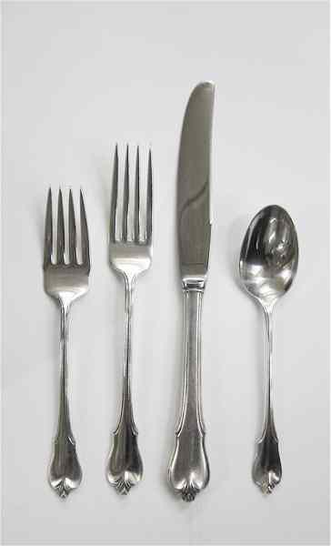 Appraisal: PIECE WALLACE STERLING FLATWARE SET PLUS STORAGE CHEST Flatware in