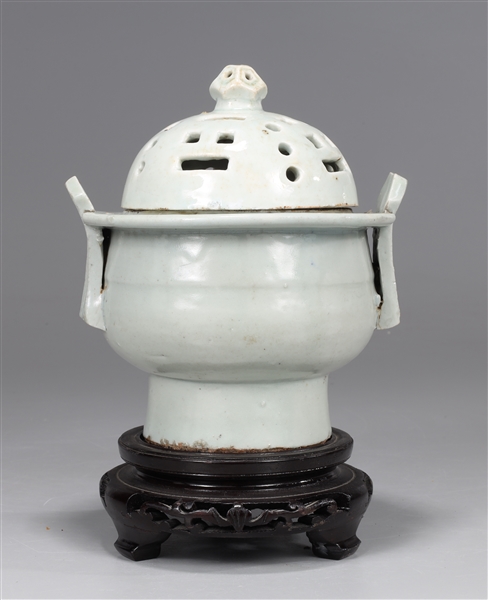 Appraisal: Korean Yi Dynasty white glazed incense burner the wide body