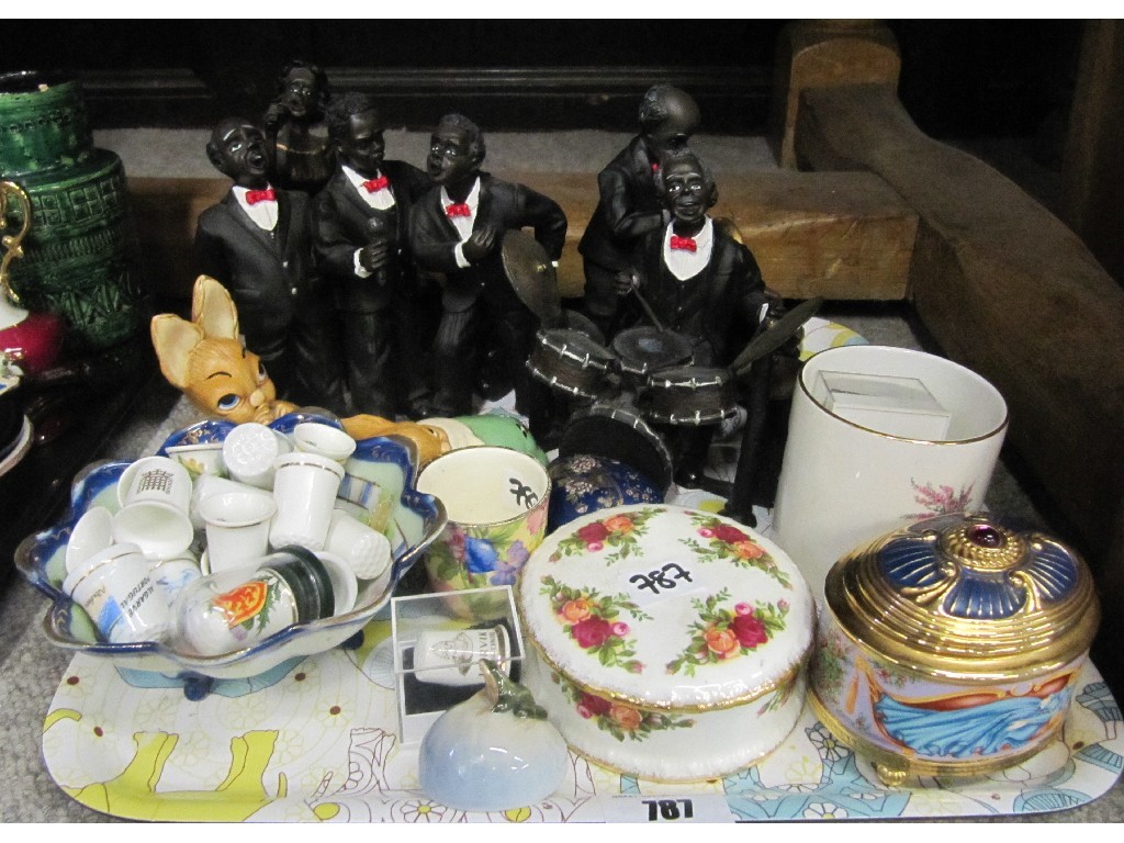 Appraisal: Tray lot to include band figures thimbles etc