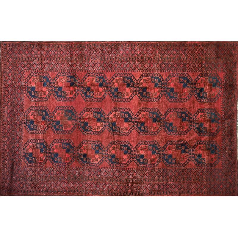 Appraisal: TURKOMAN ERSARI Hand-knotted carpet Condition Report Very good vintage condition