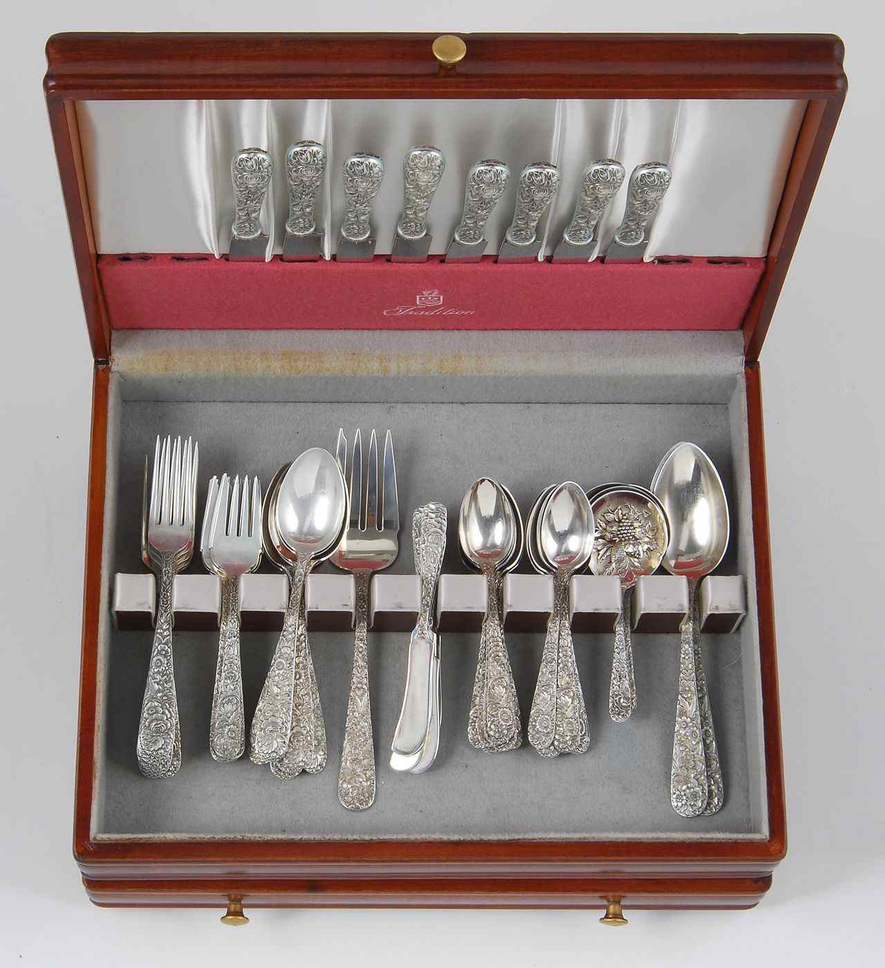 Appraisal: S KIRK SON CASED STERLING SILVER PARTIAL FLATWARE SETIn the