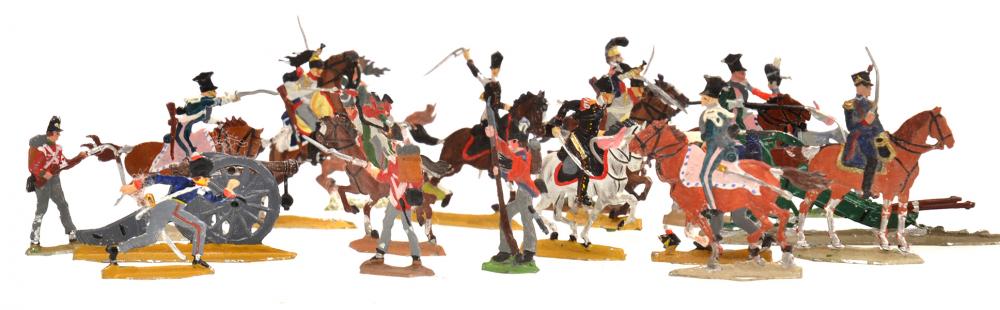 Appraisal: LARGE COLLECTION OF 'FLATS' TOY SOLDIERS UNBOXED A LOT