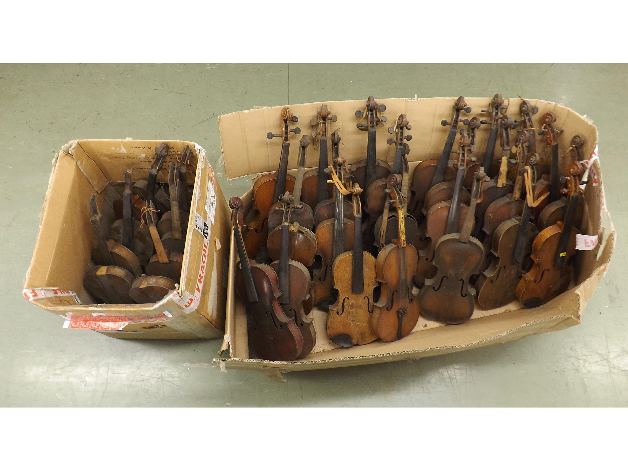 Appraisal: Large quantity of old violins many in need of extensive