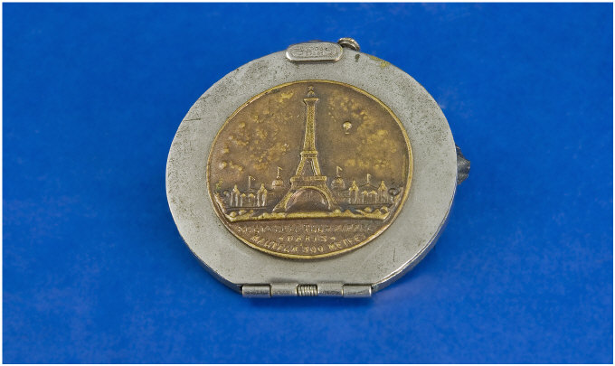 Appraisal: French Sovereign Case The Metal Hinged Lid With Bronzed Raised