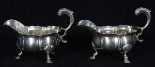 Appraisal: Pair of English Georgian sterling silver sauce boats Pair of