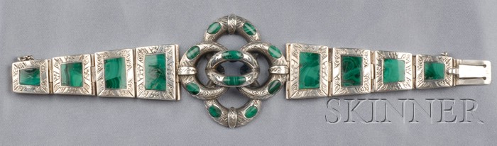 Appraisal: Victorian Malachite Bracelet centering a knot motif and completed by