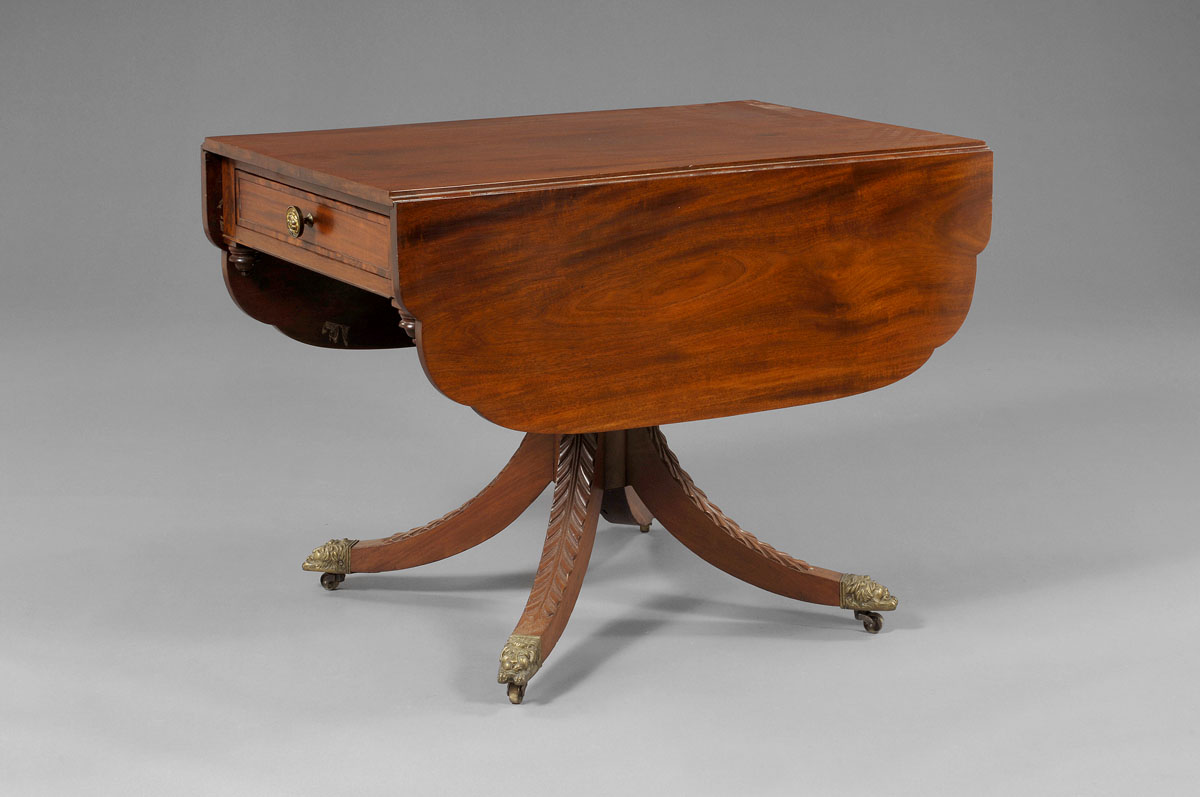 Appraisal: FINE NEW YORK FEDERAL FIGURED MAHOGANY DROP-LEAF BREAKFAST TABLE The