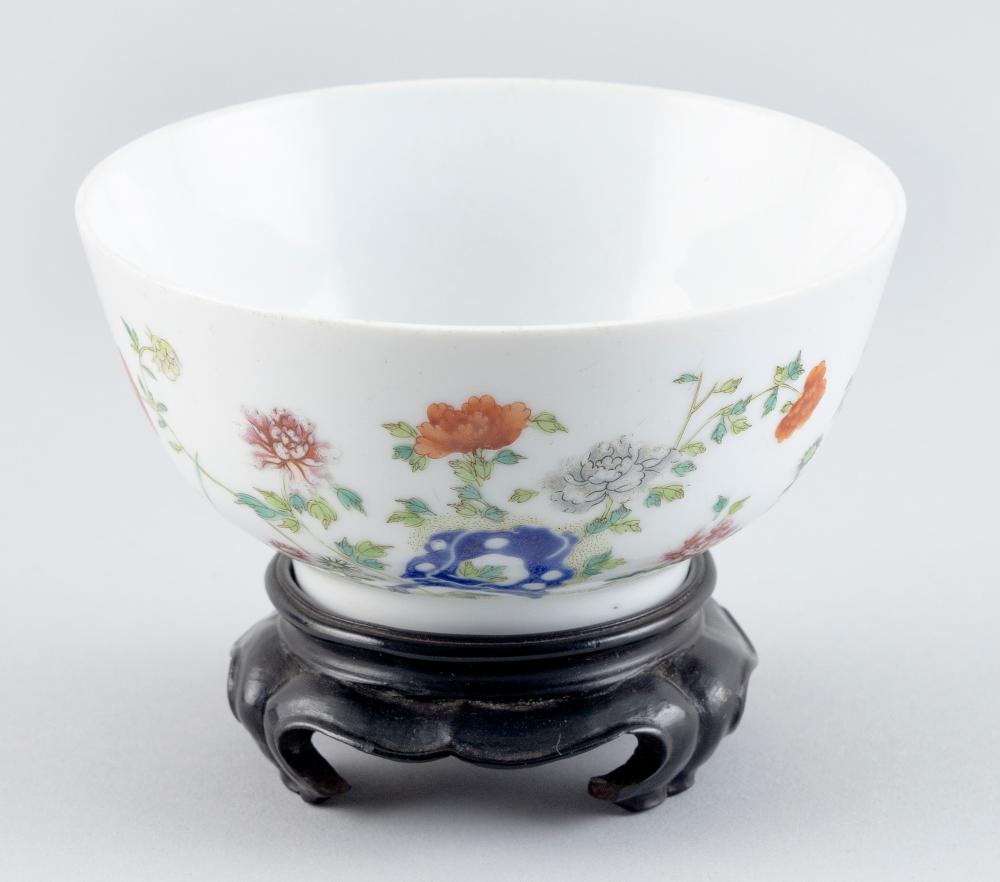 Appraisal: CHINESE DOUCAI PORCELAIN BOWL LATE TH EARLY TH CENTURY HEIGHT