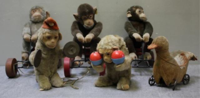 Appraisal: Lot of Vintage Mostly Steiff Monkey Pull Toysand Wind Up