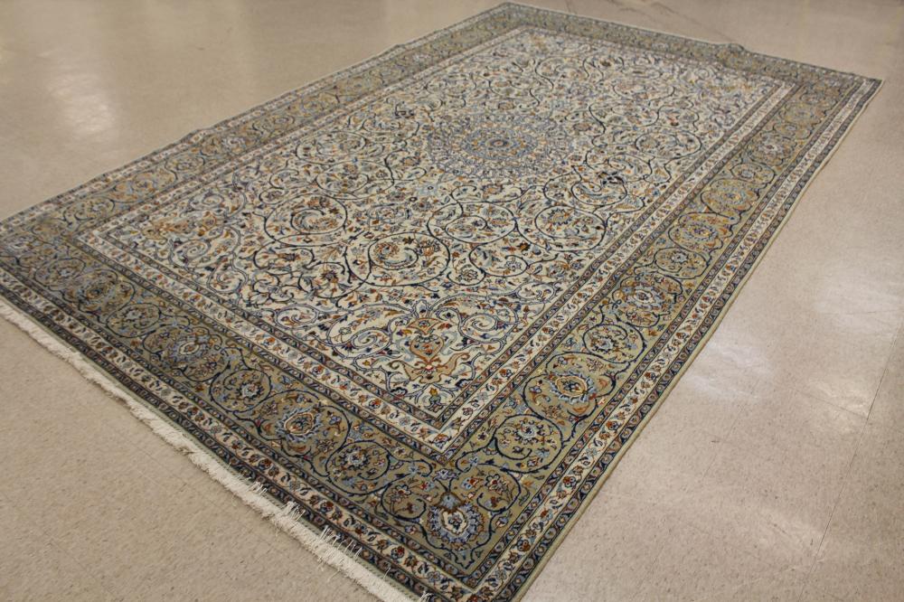 Appraisal: SEMI-ANTIQUE PERSIAN KASHAN CARPET Isfahan province central Iran central floral