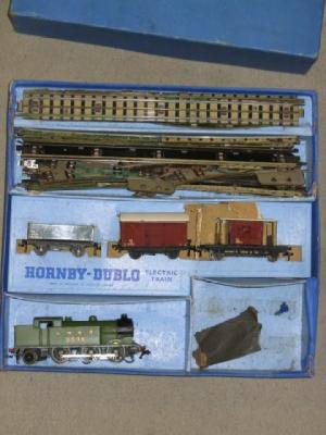 Appraisal: Hornby Dublo train set EDG with L N E R