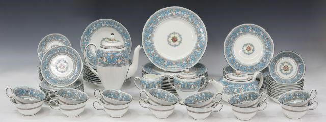 Appraisal: lot of English Wedgwood porcelain dinner service in the Florentine