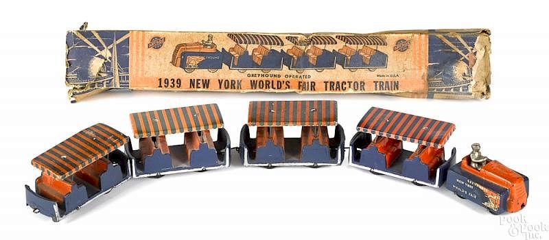 Appraisal: Arcade cast iron New York World's Fair tracto Arcade cast