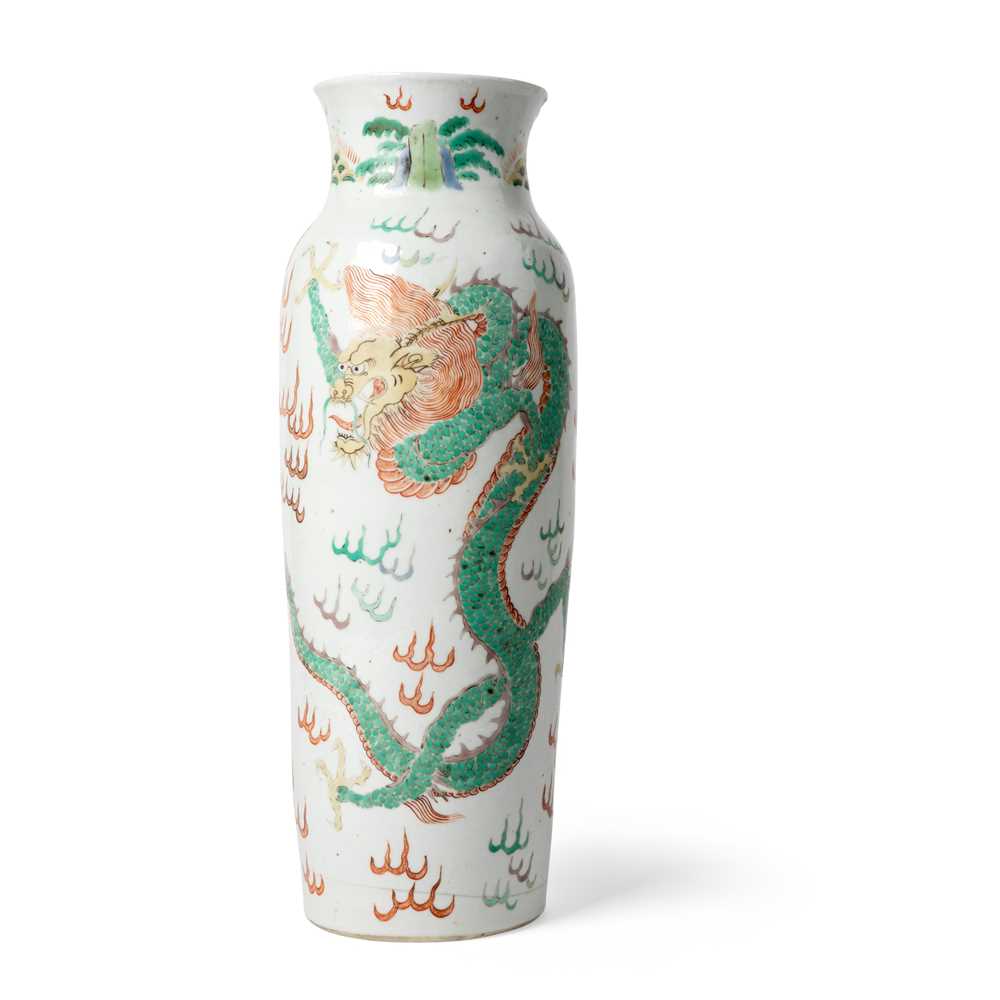 Appraisal: WUCAI 'DRAGON' SLEEVE VASE QING DYNASTY TH CENTURY the elongated